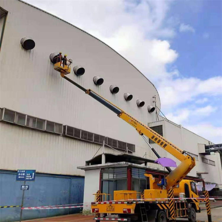 九江浔阳高空作业车出租服务：专业广告牌安装解决方案