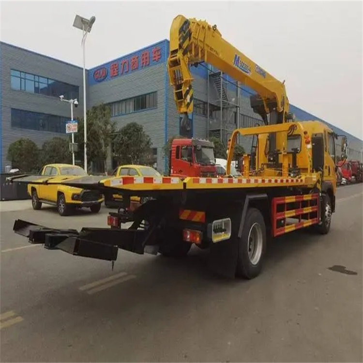 九江浔阳附近小随车吊出租电话，轻松解决搬运烦恼